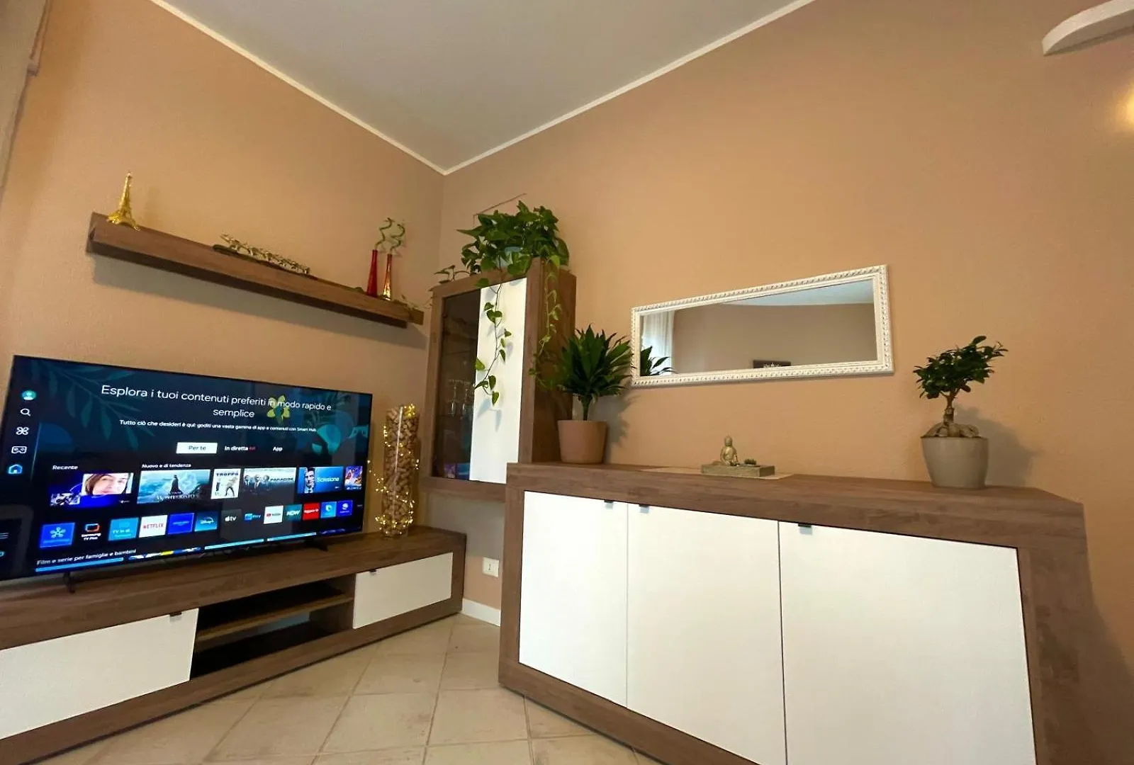 Alishome, Elegante Trilocale Con Vista Mare E Giardino Sanremo
