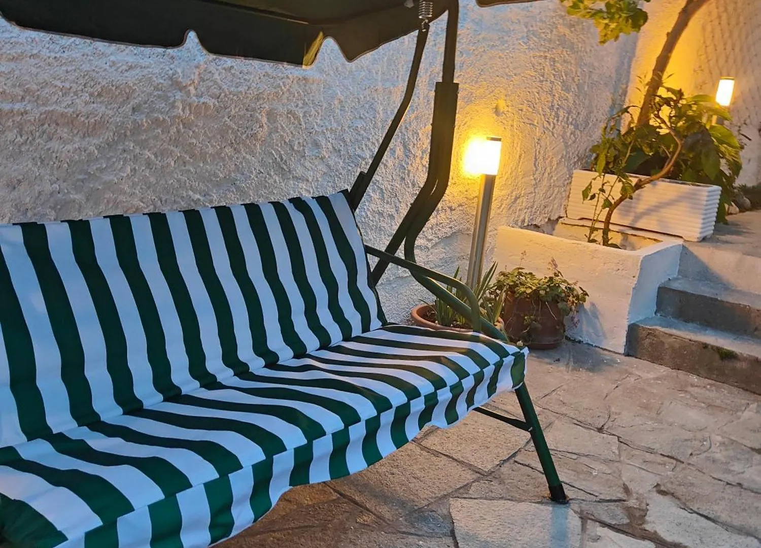 Alishome, Elegante Trilocale Con Vista Mare E Giardino Sanremo