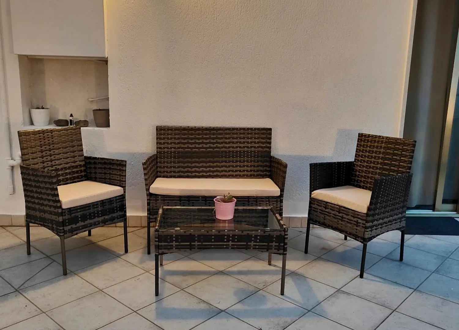 Alishome, Elegante Trilocale Con Vista Mare E Giardino Sanremo